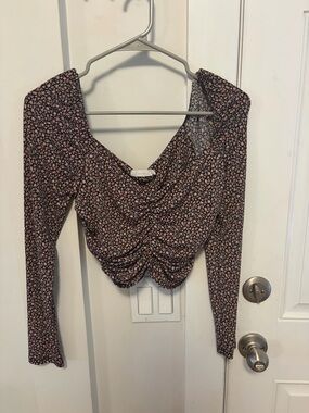 Lush Floral Ruched Long-Sleeve Crop Top